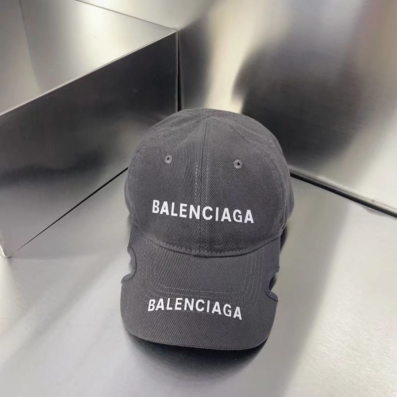 BALENCIAGA